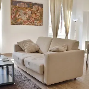 Domitilla - Luxury In The Heart Of Appartamento